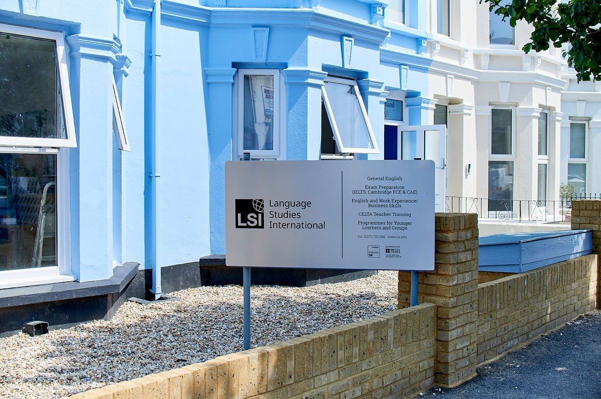 إل إس أي برايتون